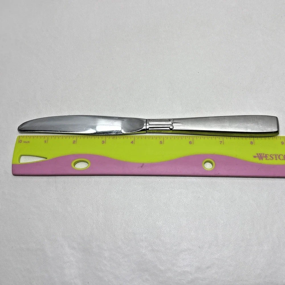 Oneida Stainless Accent lot of 7 Dinner Knives Butter Satin‎ Handle Flatware